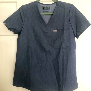 FIGS Catarina scrub top small Heather Denim